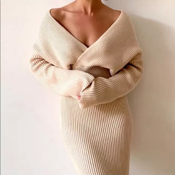 Sweater skirt 2 PC set matching cream beige top bottom v-neck - Picture 2 of 5